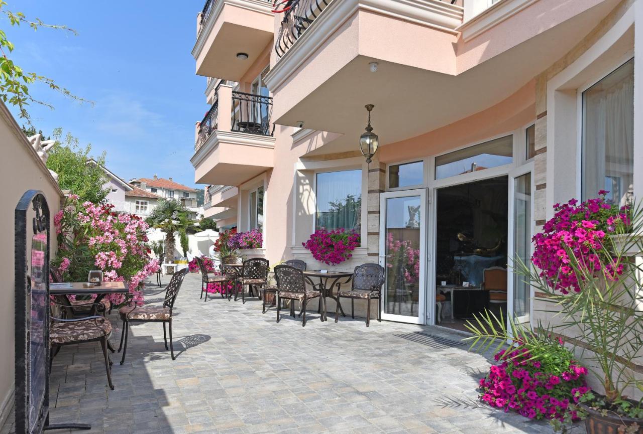 Sirena Palace Family Hotel Обзор Экстерьер фото
