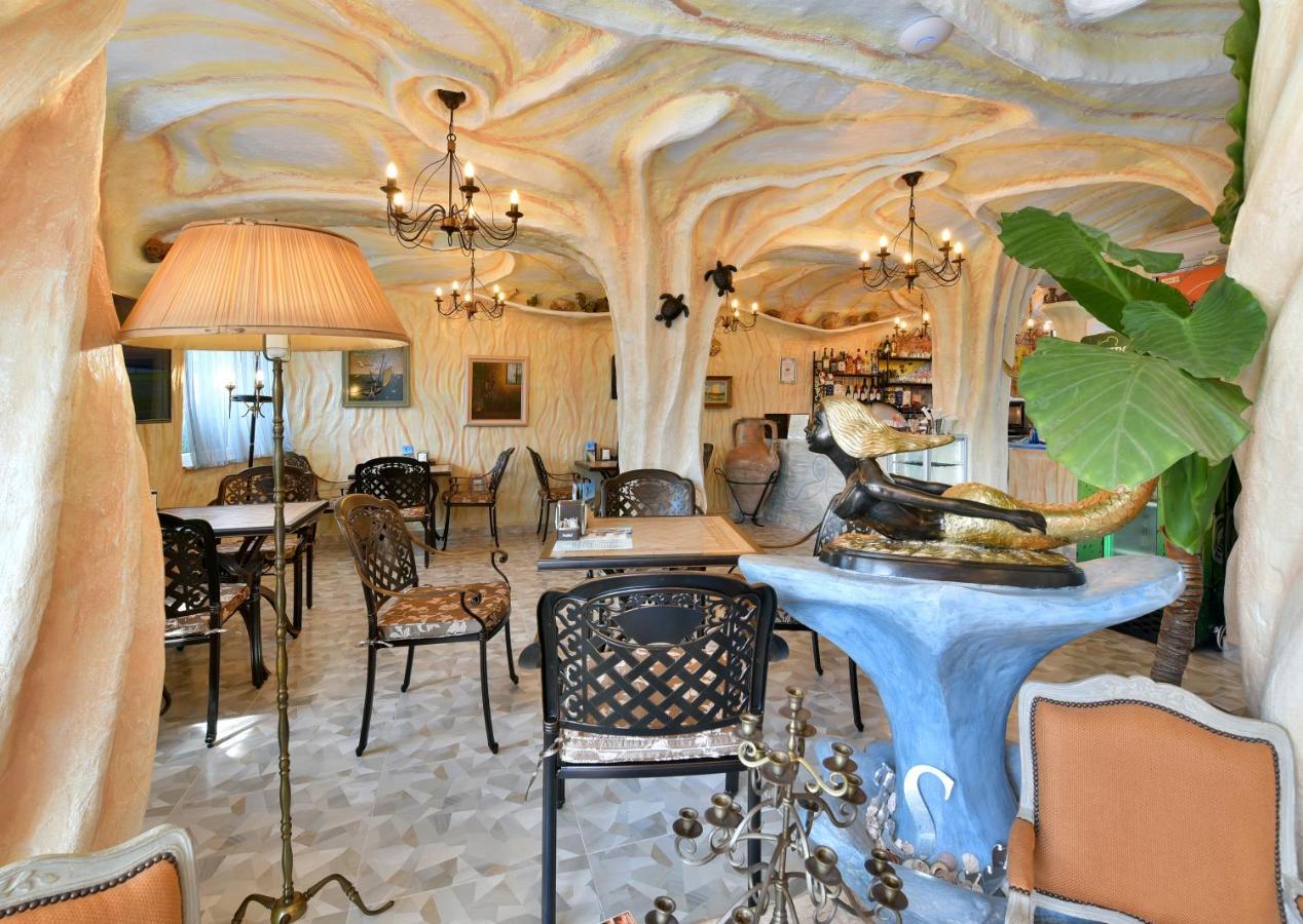 Sirena Palace Family Hotel Обзор Экстерьер фото