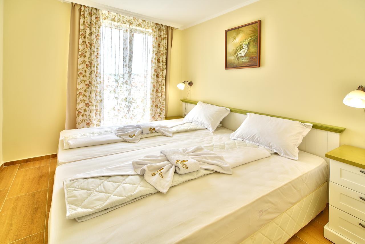 Sirena Palace Family Hotel Обзор Экстерьер фото