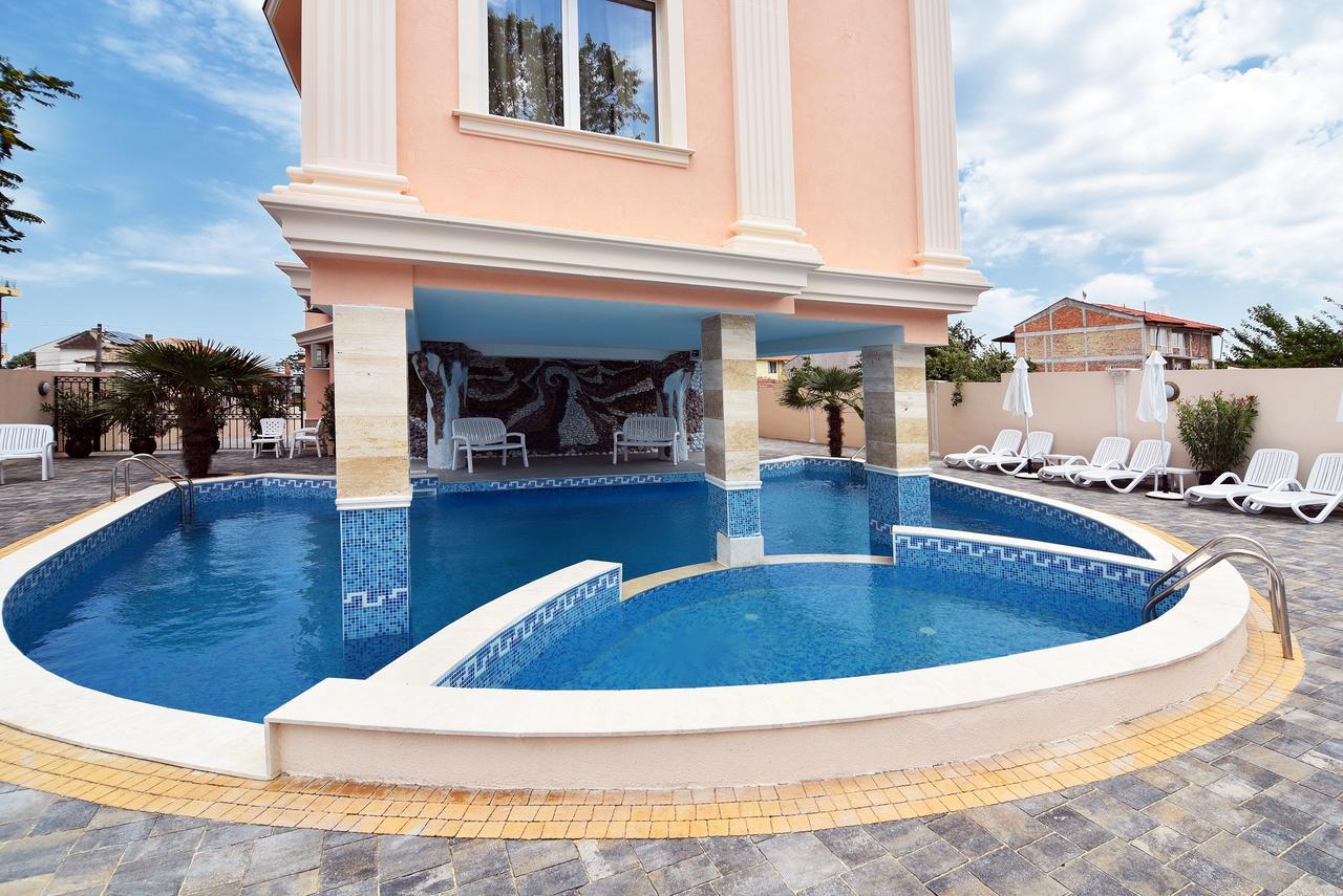Sirena Palace Family Hotel Обзор Экстерьер фото