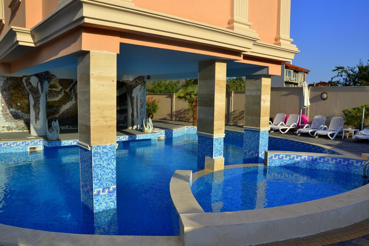Sirena Palace Family Hotel Обзор Экстерьер фото